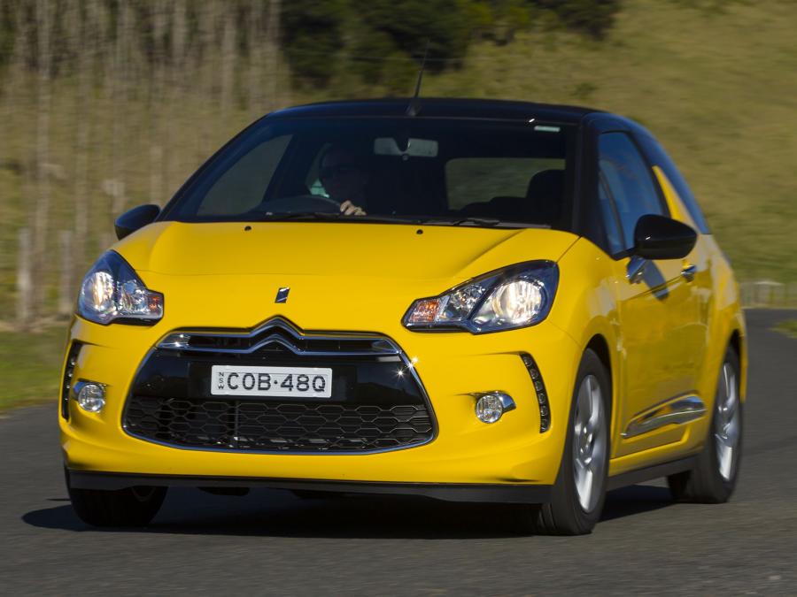  Citroen DS3 Cabrio 2013 года  (AU) (фото 14 из 17)